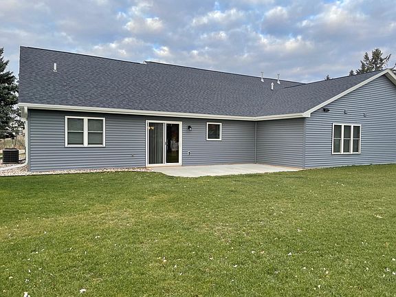 Large shared backyard, private patio