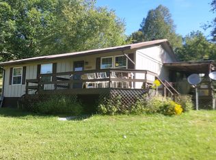 106 Crooked Run Rd, Summersville, WV 26651