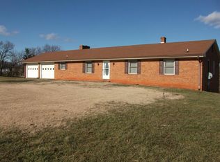 111 Twin Hollow Ln, Boones Mill, VA 24065