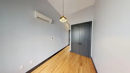 Rented by Rennit Inc.