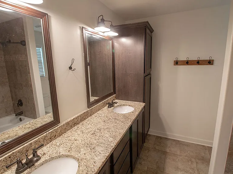 7504 Wellford Ct — Photo 21