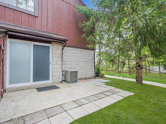 4th image of 73 Pierpont Pl