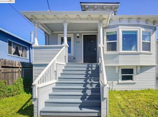 3218 Market St, Oakland, CA 94608