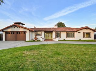 5871 N Sycamore Ave, Rialto, CA 92377