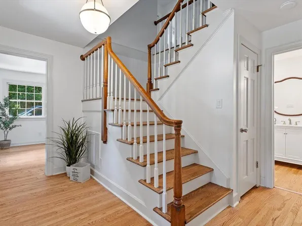 6311 Brandywine Rd, Raleigh, NC 27607