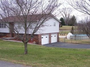 2527 Lucille Ln, Talbott, TN 37877