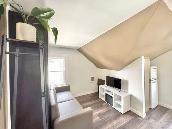 4074 Ingalls Street, 4074 Ingalls St APT 4, San Diego, CA 92103