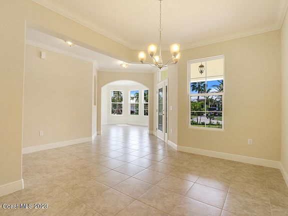 4th image of 7017 Zircon Ln