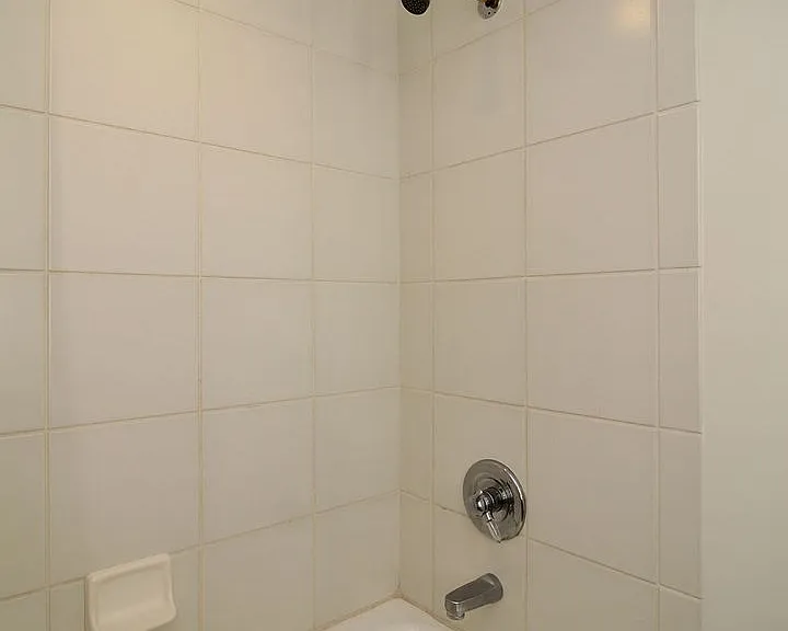 1030 NW 12th Ave #215 — Photo 17
