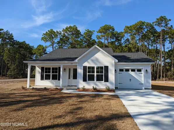 401 Charlestown Road, Southport, NC 28461