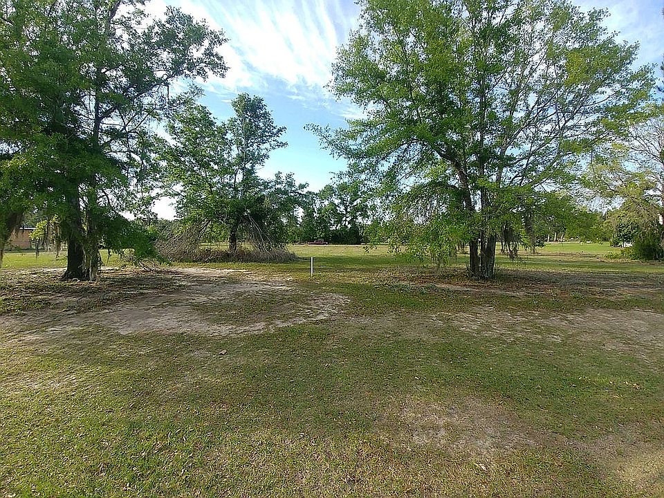 1st image of Oak Dr