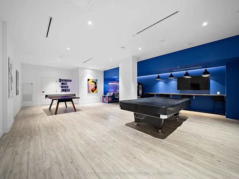 130 River St #1411 — Photo 29