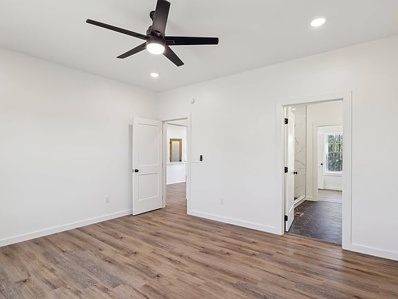 5th image of 65 Amons Ln