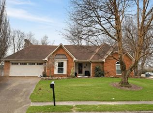 8481 Overcup Oaks Dr, Cordova, TN 38018