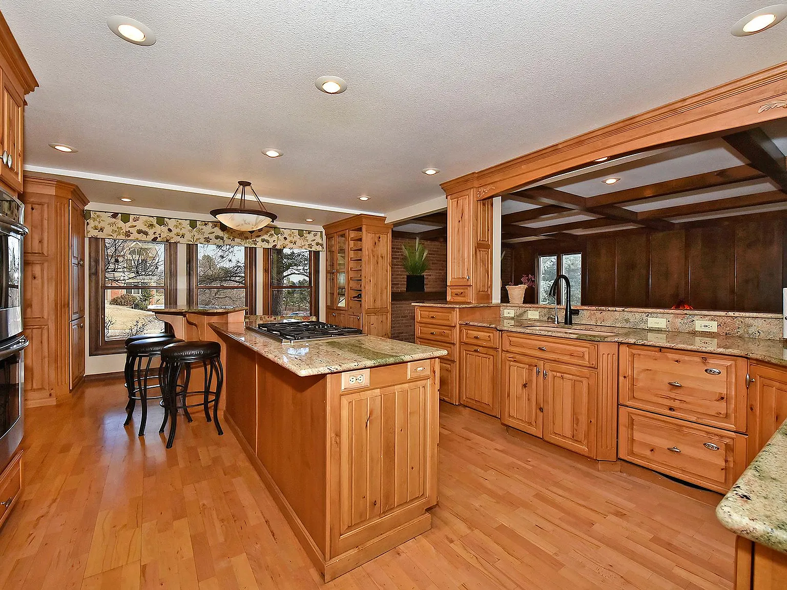 1425 Winding Ridge Ter — Photo 3