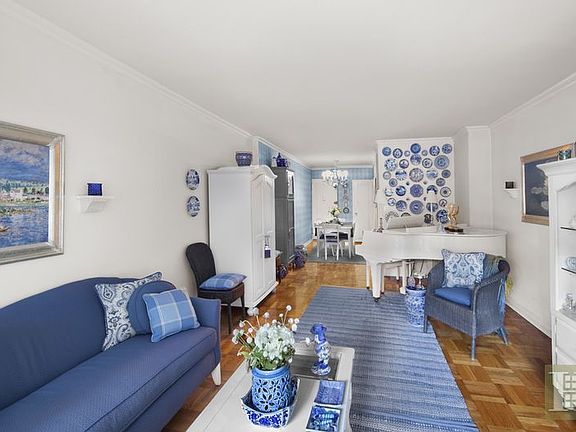 2nd image of 345 W 58th St APT 4R