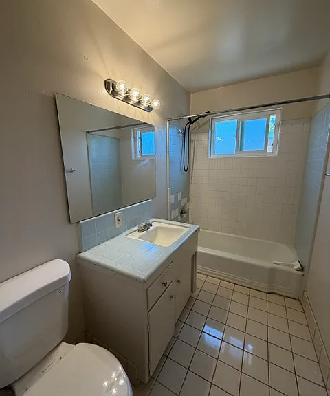 218 College Ave #13 — Photo 9