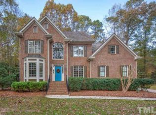 2425 Laurelford Ln, Wake Forest, NC 27587