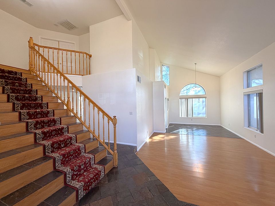1st image of 2836 Huber Heights Dr