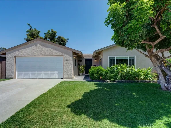 20322 Callaway Ave, Lakewood, CA 90715