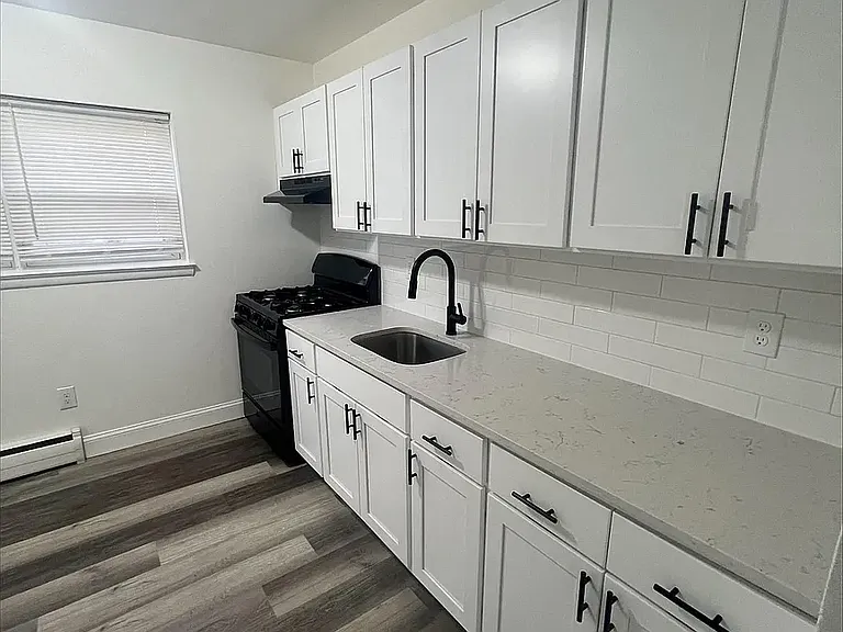 371 Bath Ave #23 — Photo 3