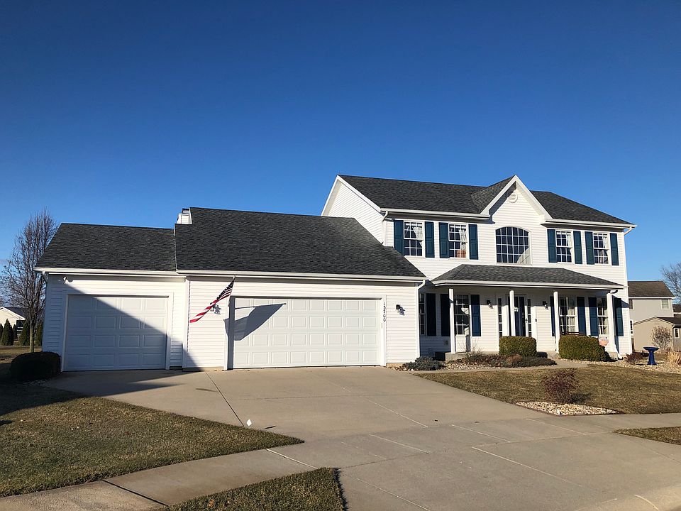 Front - Large Driveway
