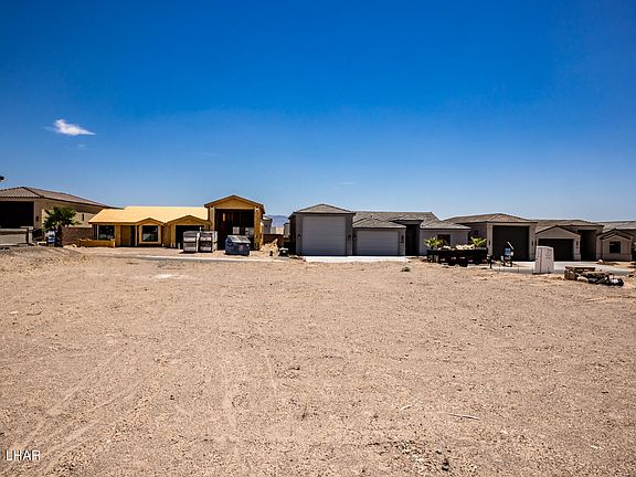 5th image of 1687 E Pamela Dr