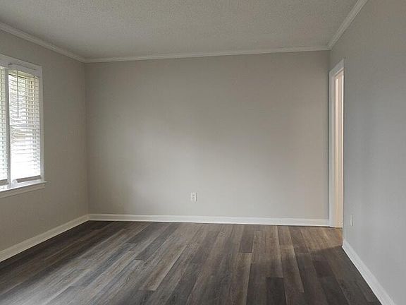 5th image of 2201 Shirley Avenue