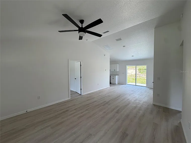 2691 SW 148th Ct — Photo 6