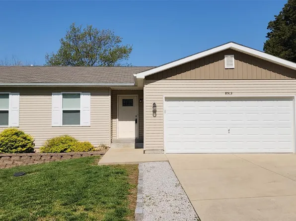 8513 Red Rose Ct, Cedar Hill, MO 63016