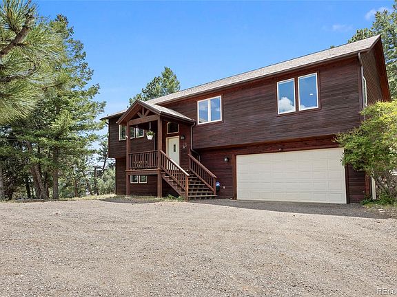 3rd image of 988 Elk Valley Drive