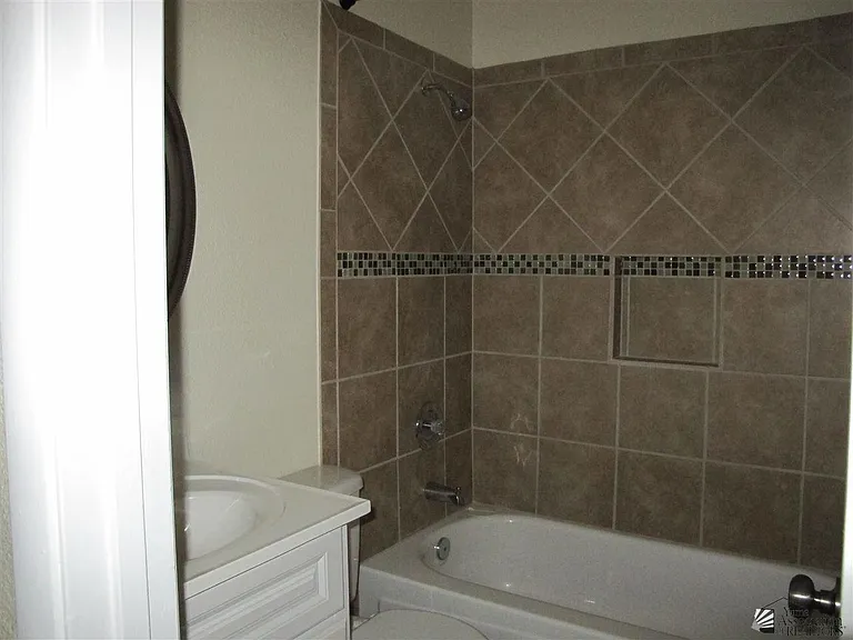 2776 S Avenue 2 E #1/2-16 — Photo 23
