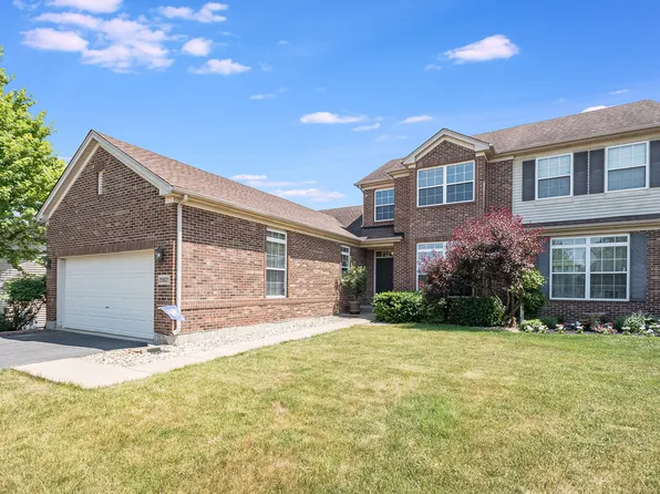 25921 W Sandy Knoll Dr, Channahon, IL 60410