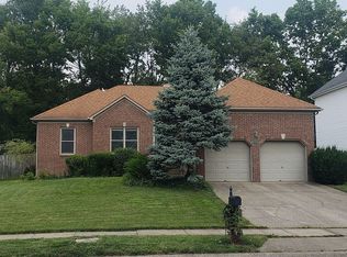 975 Forest Lake Dr, Lexington, KY 40515