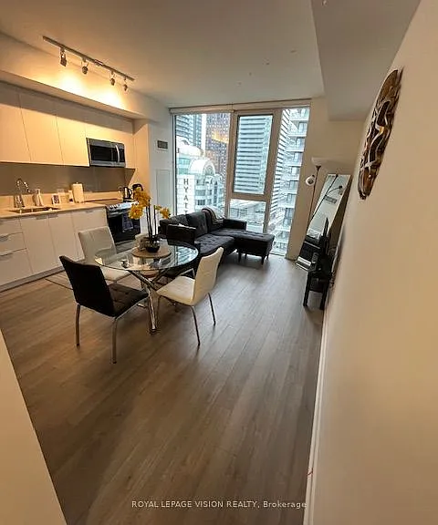 357 King St W #1804 — Photo 2