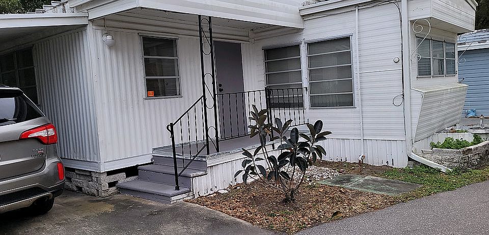 1st image of 12300 Seminole Blvd #82