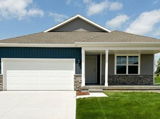 608 Maddie Ln, Tiffin, IA 52340