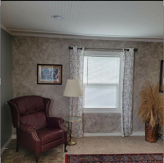 2nd image of 215 Saint Andrew St