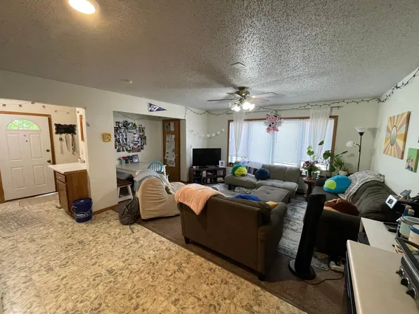 120 W 7th St, Winona, MN