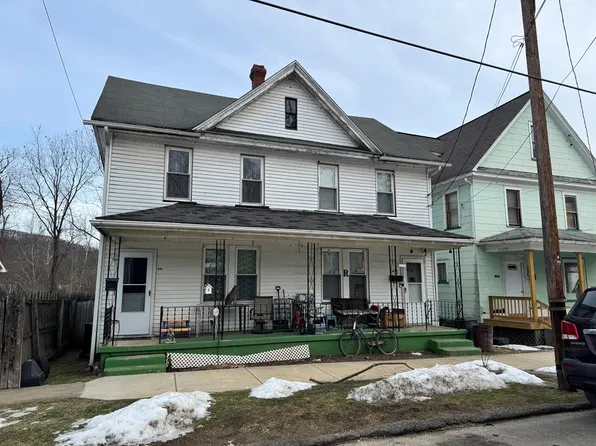 1432 Otter St, Franklin, PA 16323