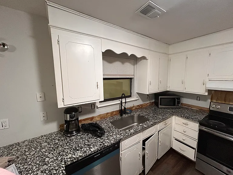 8203 Red Lantern Rd — Photo 6