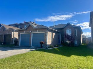 140 Monique Cres, Barrie, ON L4M 6Y8