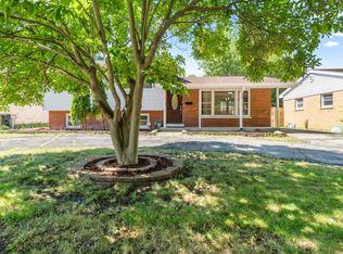 716 S Arlington Heights Rd, Arlington Heights, IL 60005