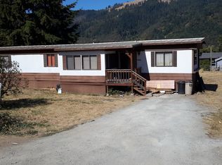 1001 Hill St, Myrtle creek, OR 97457