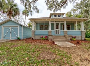 5 Bedrooms at 2287 Sunset Plaza Drive for $36,000 by Mina