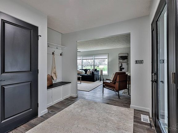 5th image of 8295 Grinn Dr