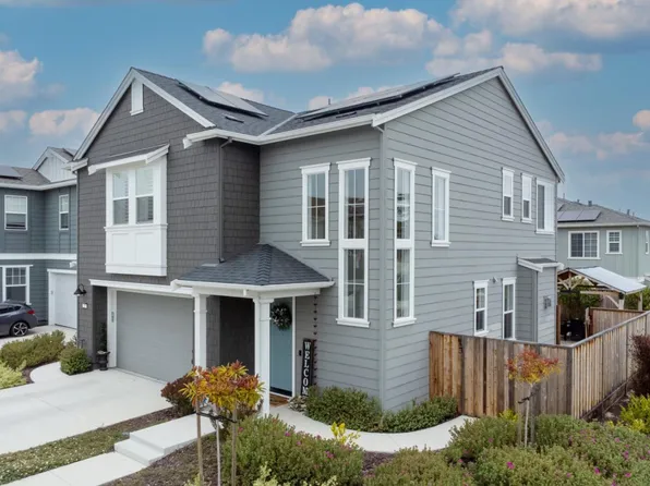 287 Skyview Dr, Marina, CA 93933