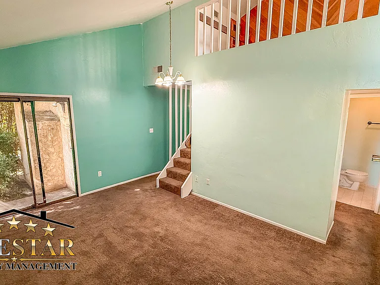 2446 Hasti Acres Dr — Photo 21