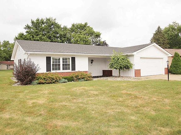 2nd image of 803 Village Ct