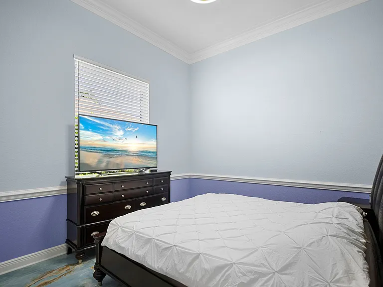 5024 SW 8th Pl — Photo 11